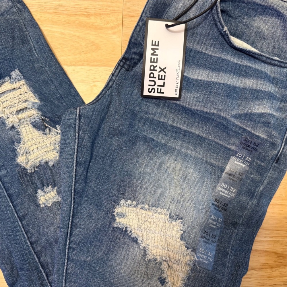 Rue21 Supreme Flex‎ Skinny Jeans Mens 30x32 Medium Wash Distressed Ripped Denim - Picture 6 of 6